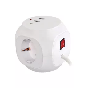   Technik Professional Elosztó Kocka 3 utas 1,5m kábel (1,5mm2) + USB C/A 16A